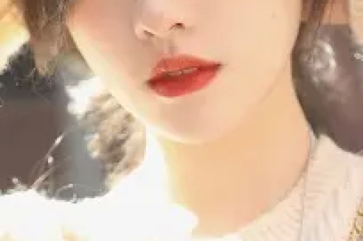 原来她早已结婚丈夫是国家一级演员如今定居上海被家人宠成宝