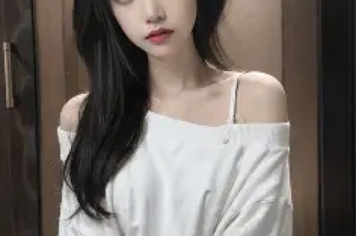杨紫7月7日外网活动引发争议！网友批评其敏感度不足迪丽热巴受牵连